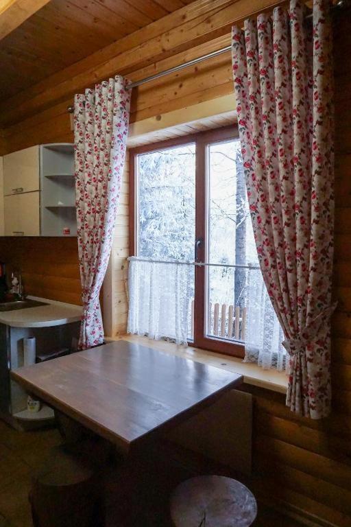 Mountain Cottage 亚列姆切 外观 照片